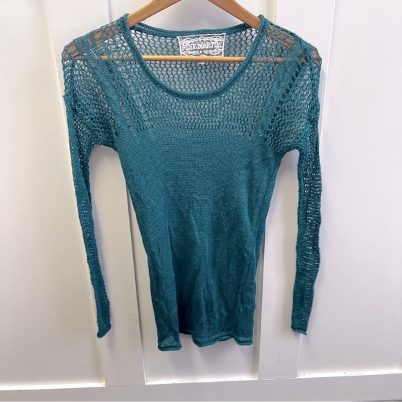 Pink Martini Tops - Pink Martini turquoise knit long sleeve top size XS